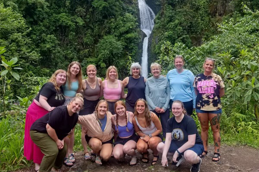 Small Joys: UW-Superior students gain a new perspective on happiness through Costa Rica Study Away program