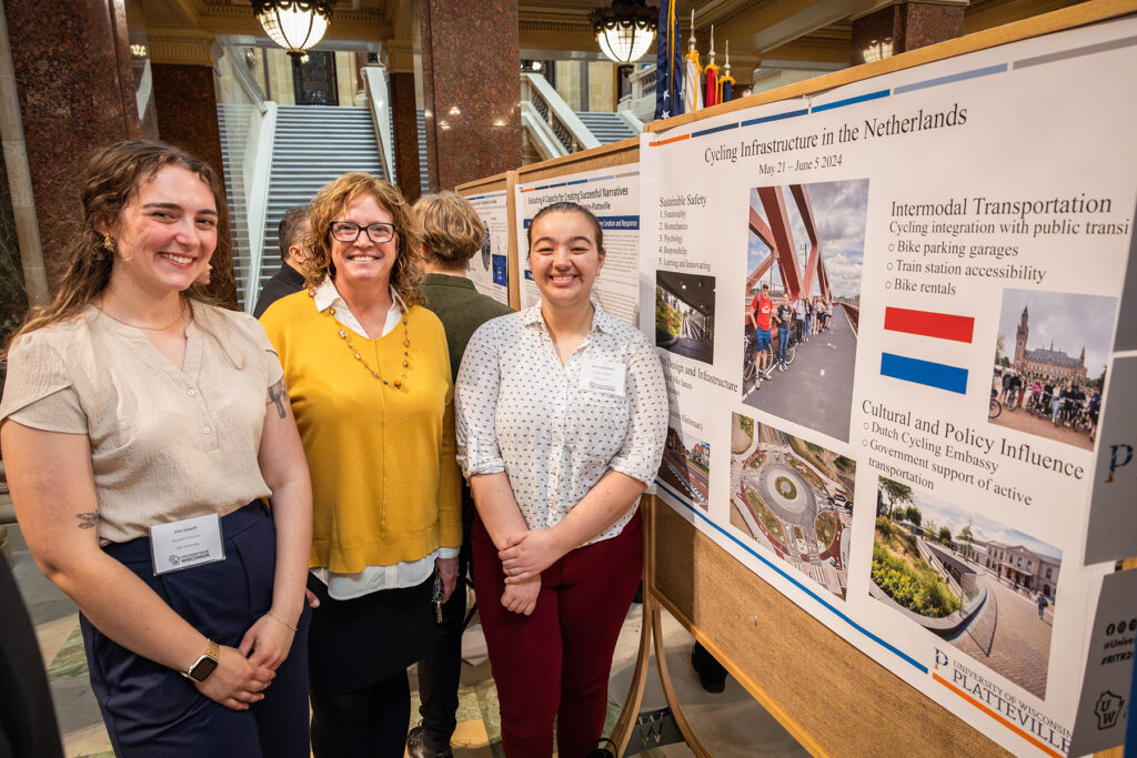 Photo from 2025 Research in the Rotunda